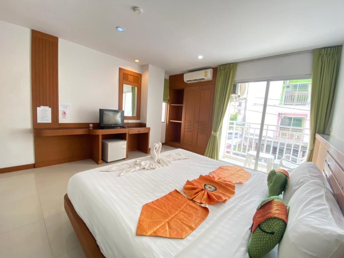 One World One Home Patong 2 外观 照片