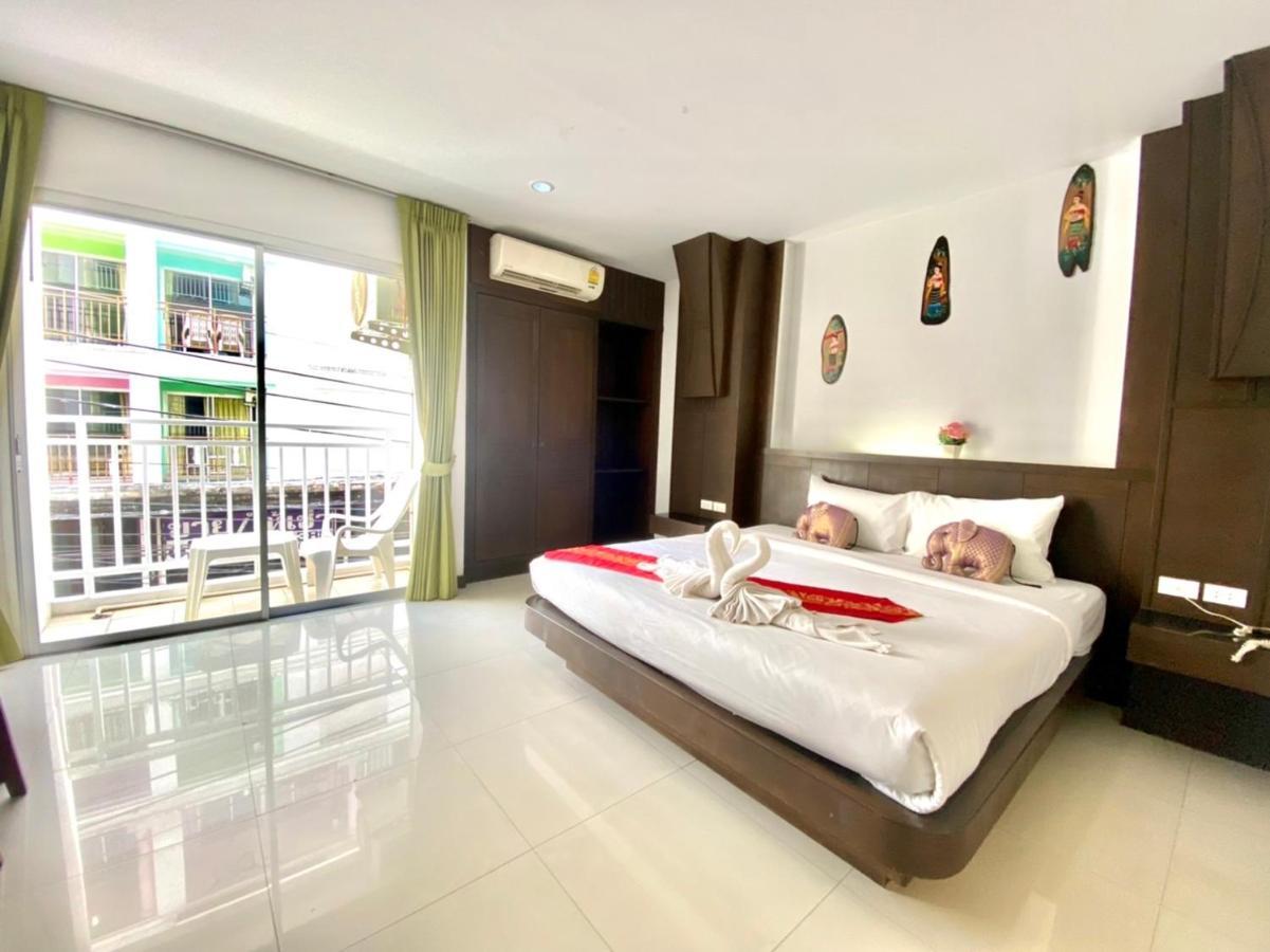 One World One Home Patong 2 外观 照片