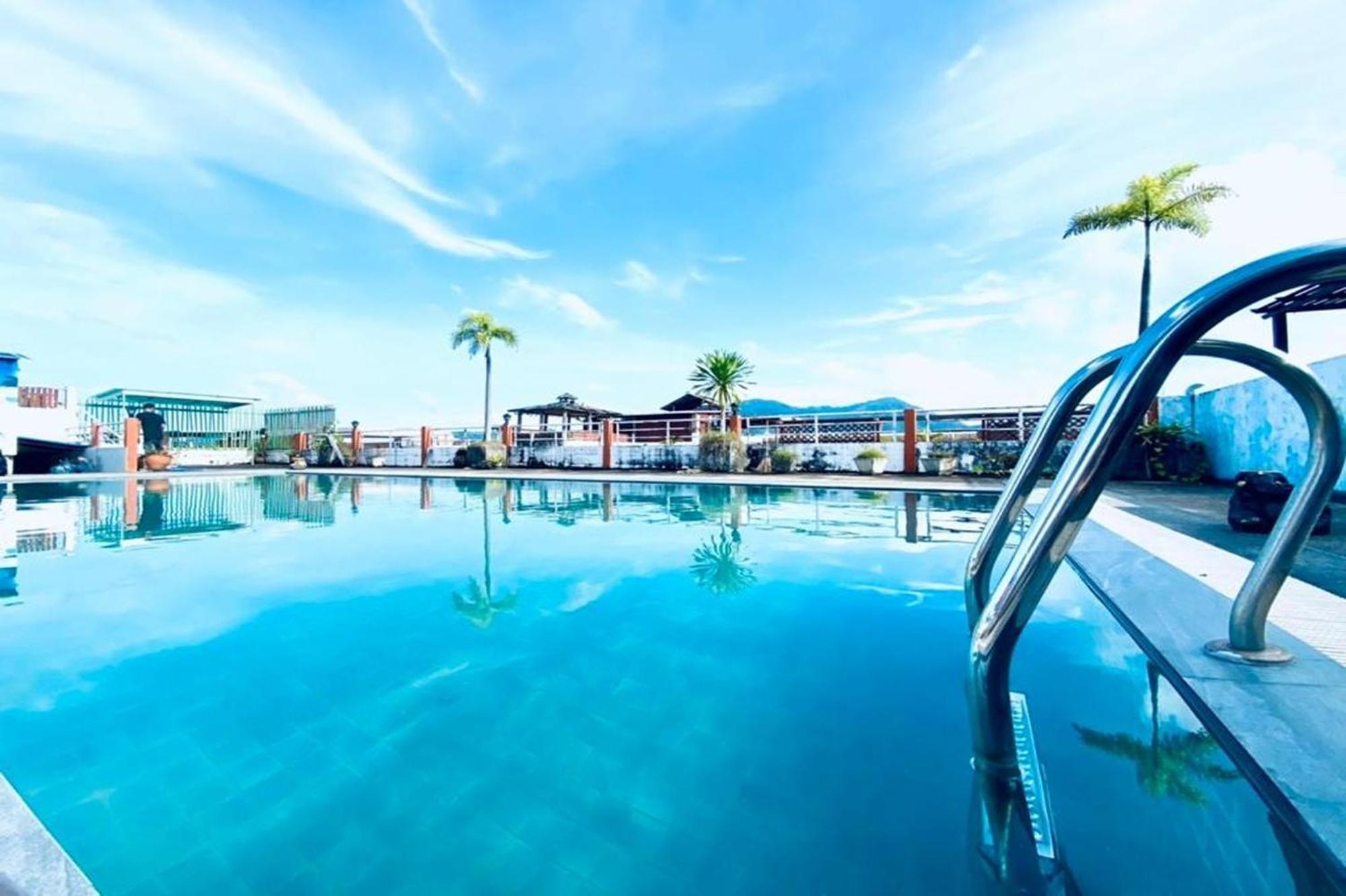 One World One Home Patong 2 外观 照片