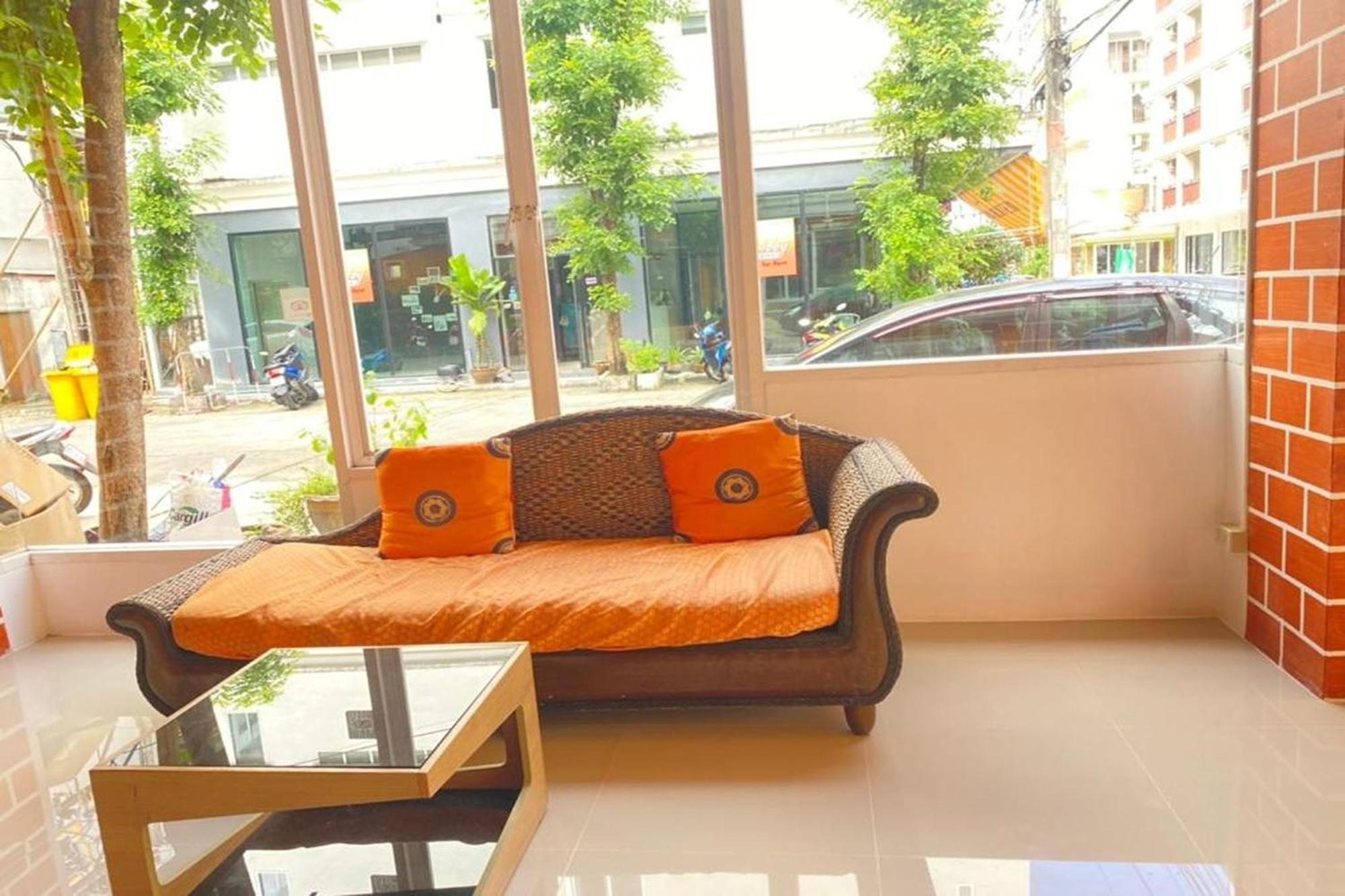 One World One Home Patong 2 外观 照片